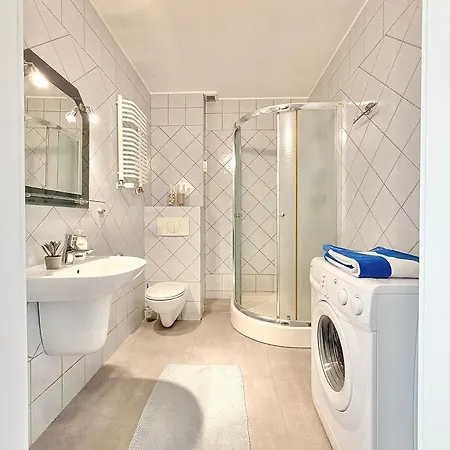 Soleil - Sloneczny Przy Plazy Z Dwoma Sypialniami Apartamento *
